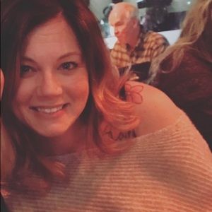 Meet your Posher, Lisa